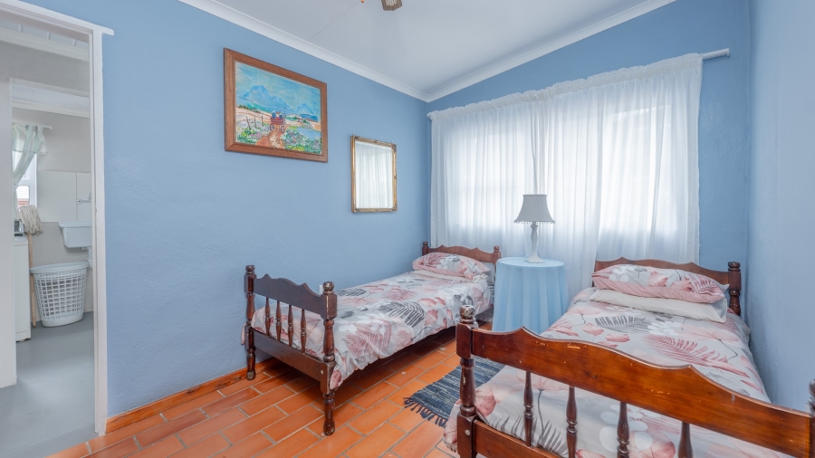 To Let 2 Bedroom Property for Rent in Agulhas Western Cape